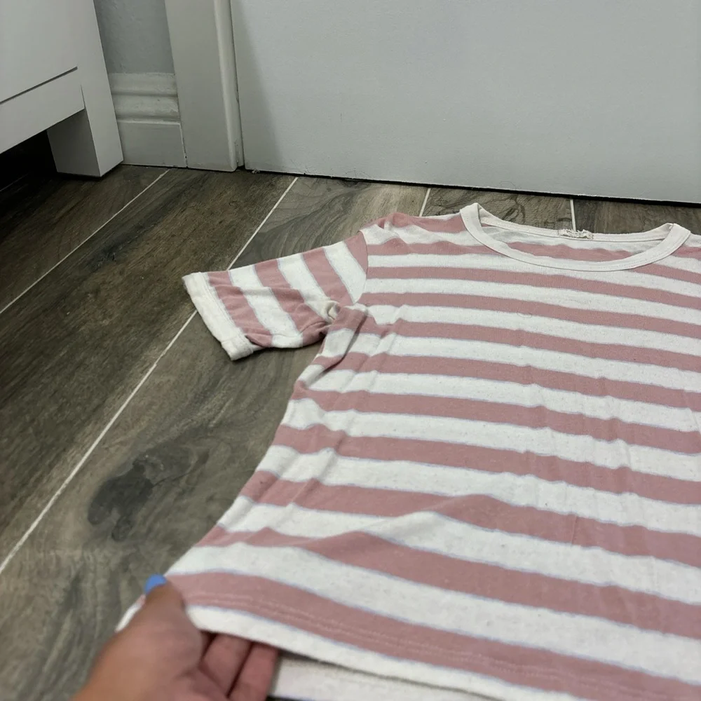 John Galt Pink and white striped short sleeve top - Picture 3 of 5
